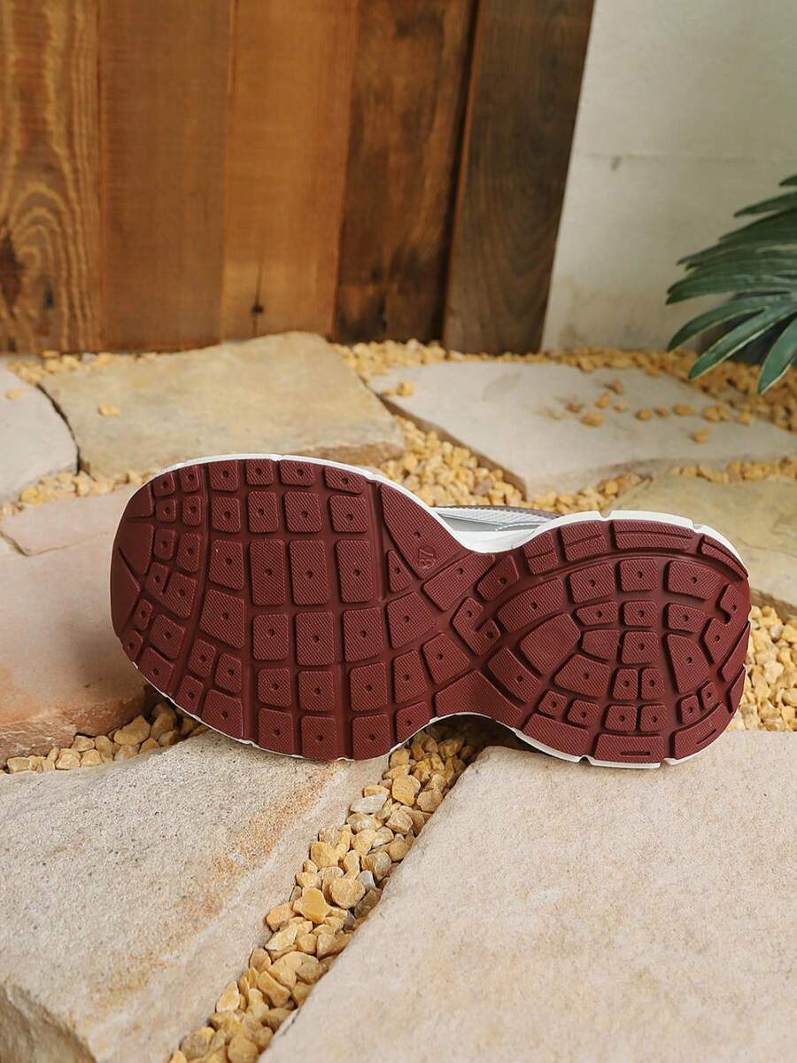 Sodalemon New Women's Casual Sports Shoes Preppy Style Chunky Sneakers Shoes White Sneakers Couple Style Round Toe Lace-Up Mesh Dual-Tone Breathable Versatile Deep Cut Fashion Print Graffiti College Style Student Shoes Outdoor Hiking Casual Shoes Commuter
