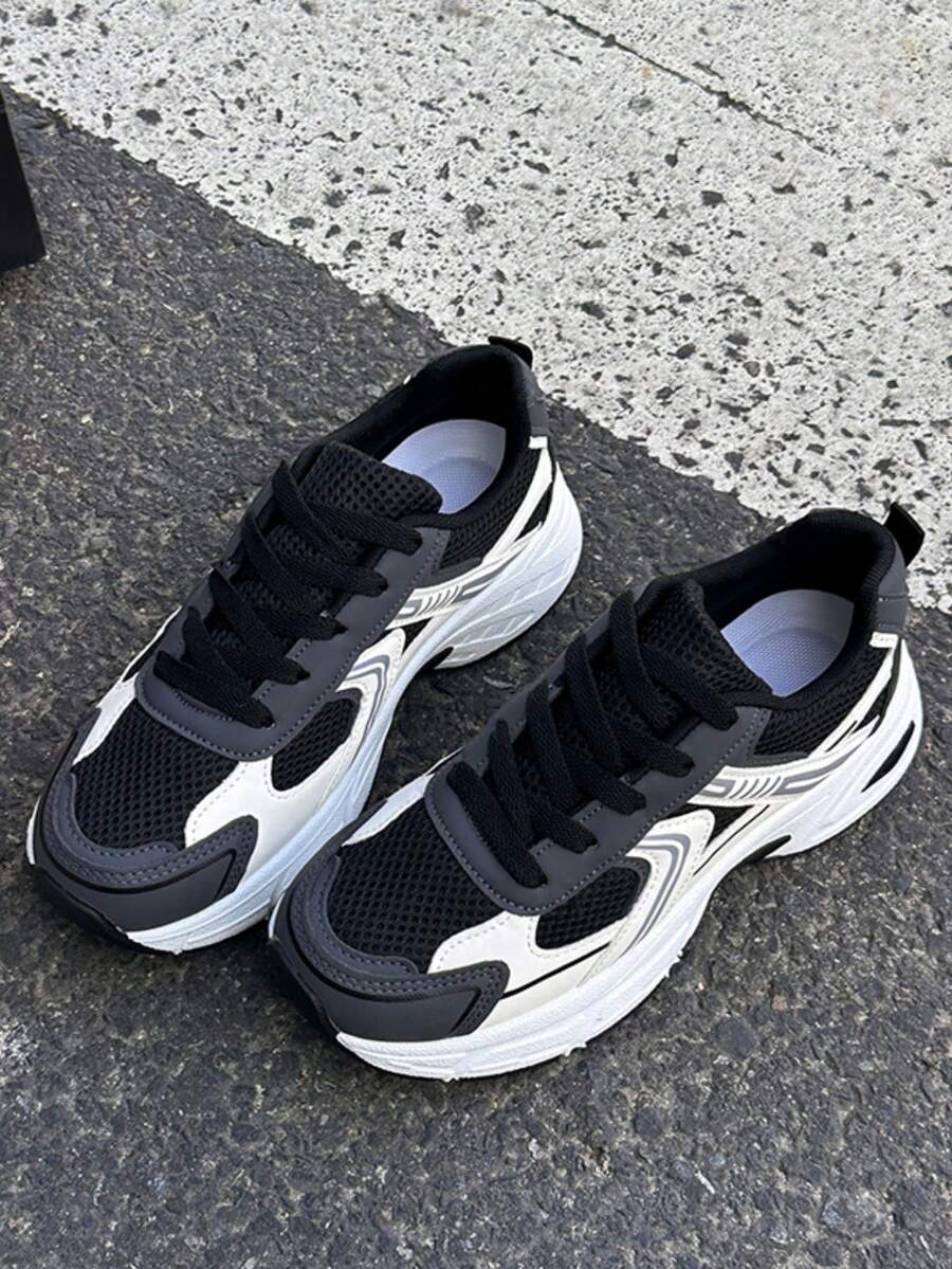 Sodalemon New Women's Casual Sports Shoes Preppy Style Chunky Sneakers Shoes White Sneakers Couple Style Round Toe Lace-Up Mesh Dual-Tone Breathable Versatile Deep Cut Fashion Print Graffiti College Style Student Shoes Outdoor Hiking Casual Shoes Commuter