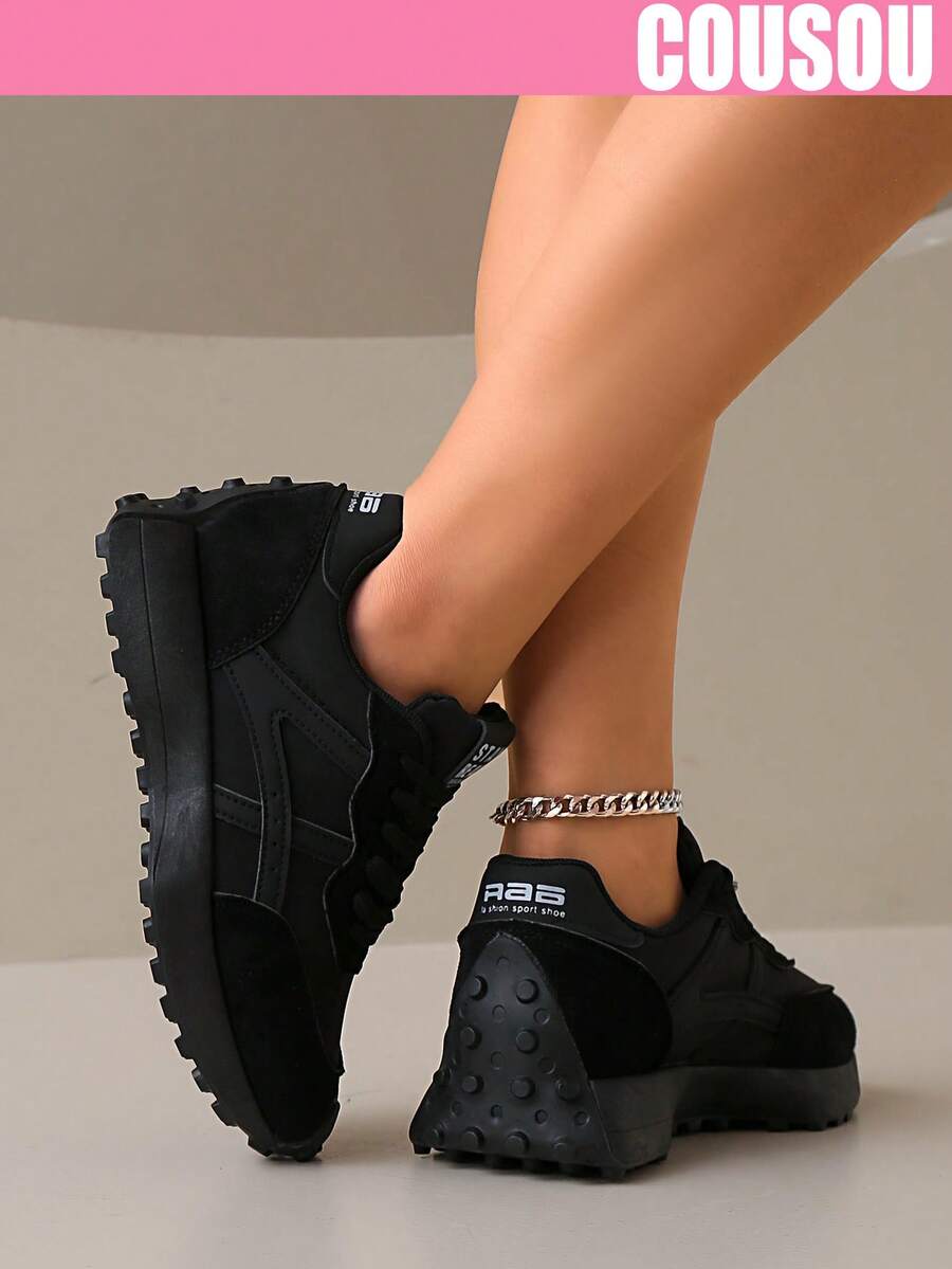 2026 New Women Thick Sole Sneakers, Lace-Up Casual Chunky Sneakers, Flat Platform, Breathable Patchwork, Spring/Summer, Height Increasing, Y2K Aesthetic