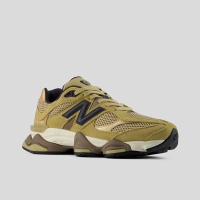Compre 1 e Leve 2 - New Balance 9060